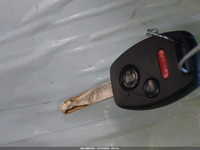 2012 HONDA FIT  