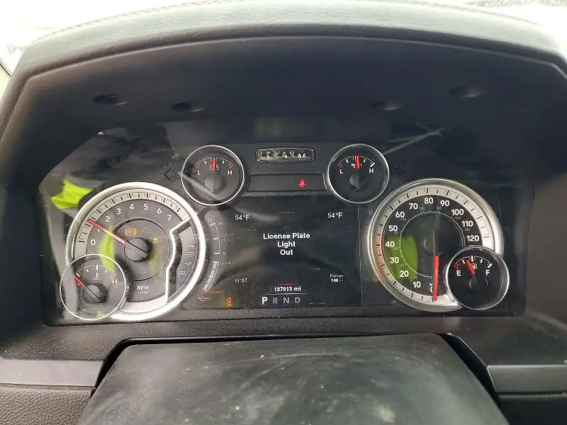 2014 RAM 1500 SPORT  
