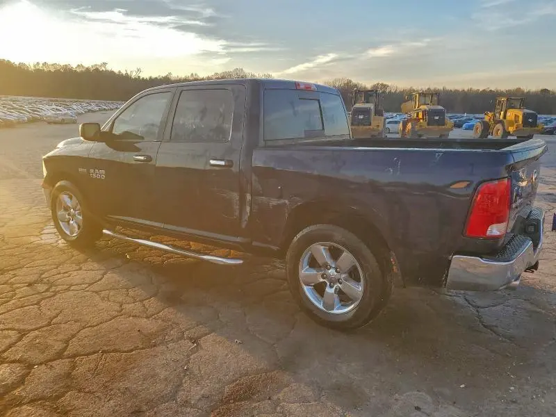 2016 RAM 1500 SLT  
