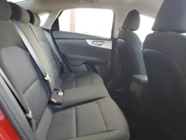 2022 KIA FORTE FE  