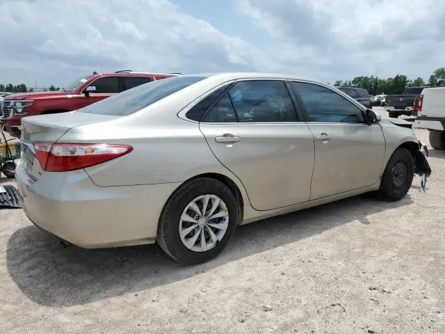 2016 TOYOTA CAMRY LE  