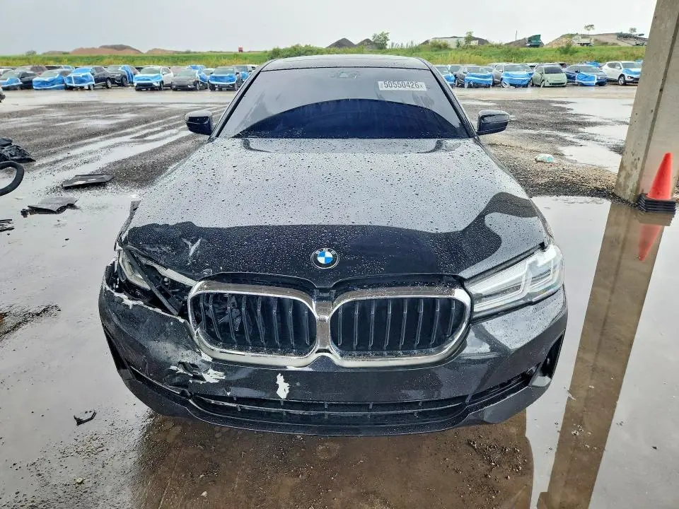 2022 BMW 530 I  
