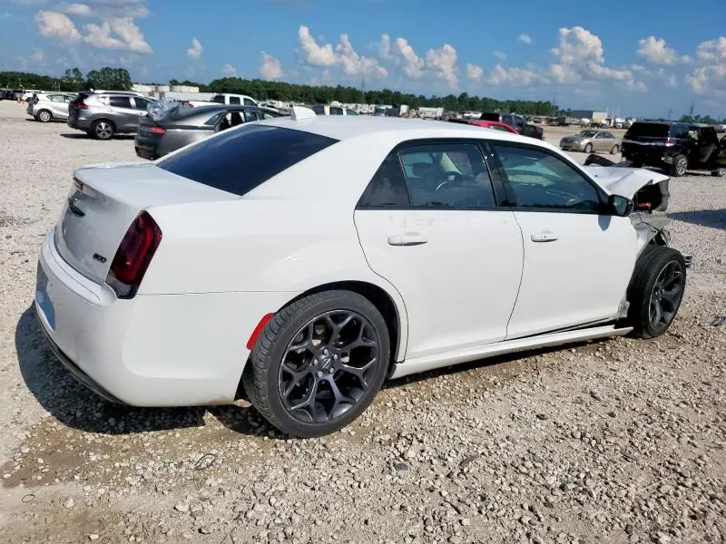 2022 CHRYSLER 300 TOURING  