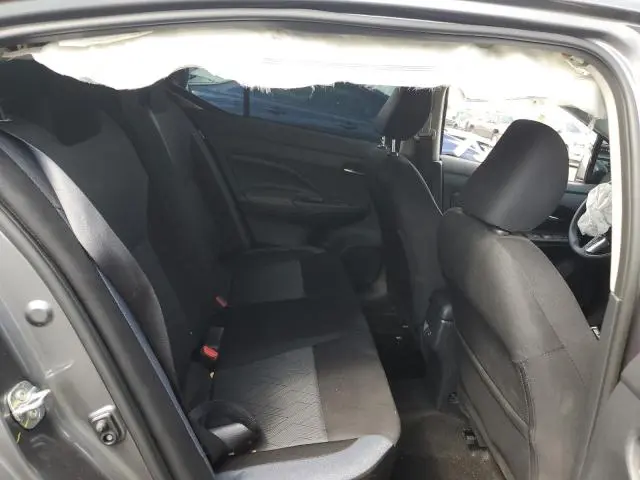 2024 NISSAN VERSA SV