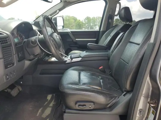 2014 NISSAN TITAN S  