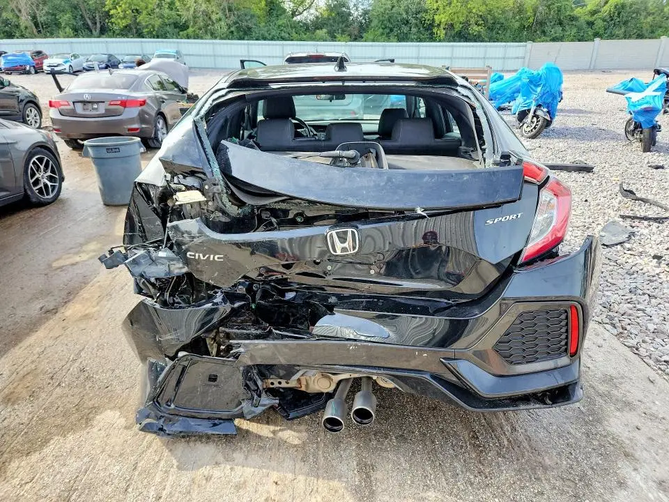 2018 HONDA CIVIC SPORT  
