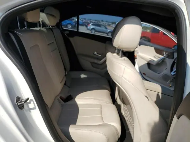 2019 MERCEDES-BENZ A 220  