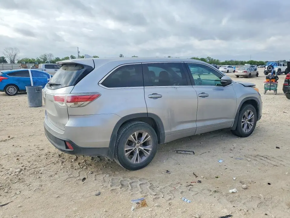 2014 TOYOTA HIGHLANDER LE PLUS  