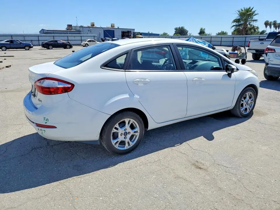 2015 FORD FIESTA SE  