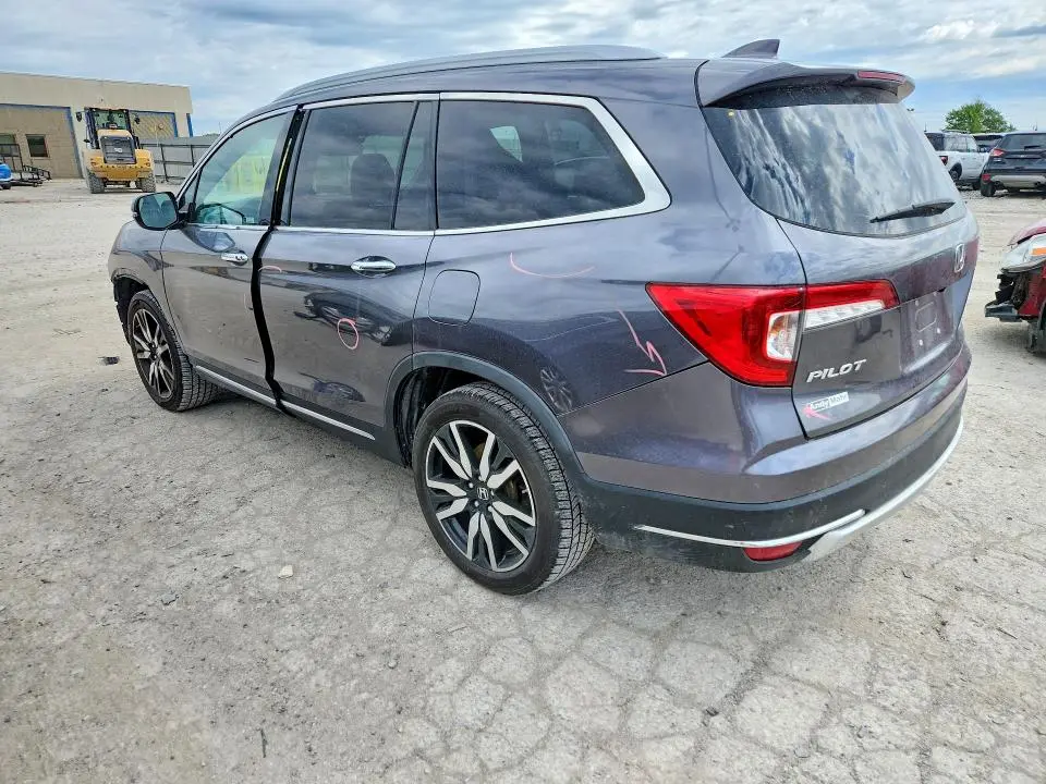 2019 HONDA PILOT TOURING  