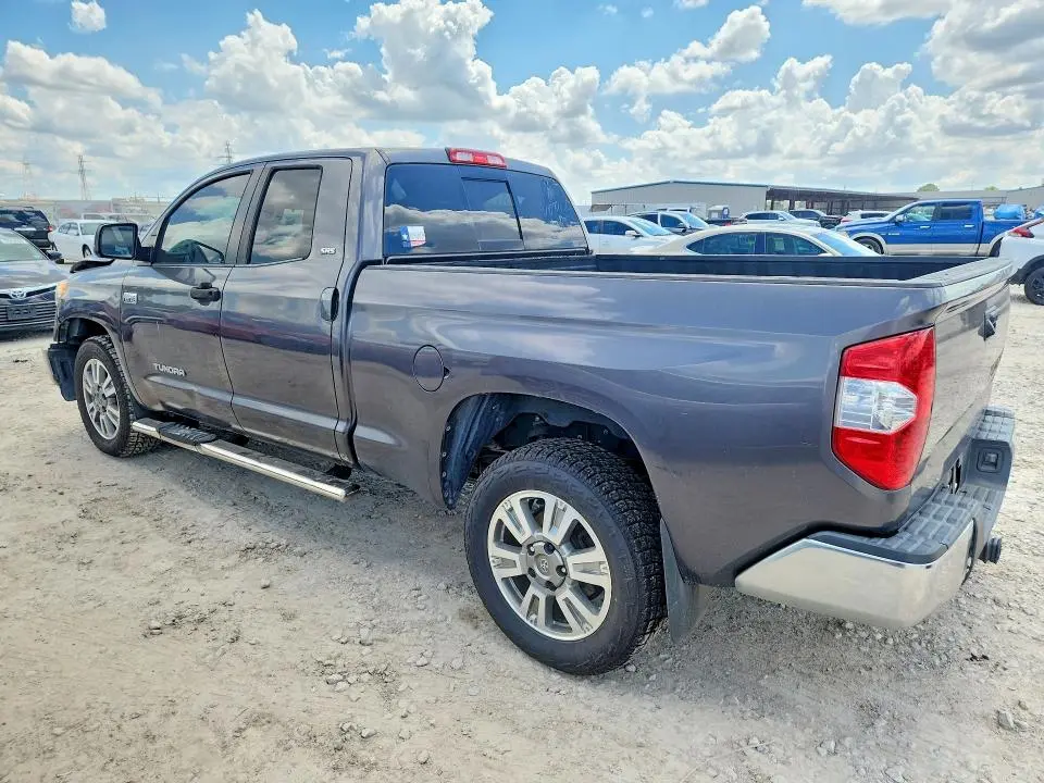 2016 TOYOTA TUNDRA SR5  