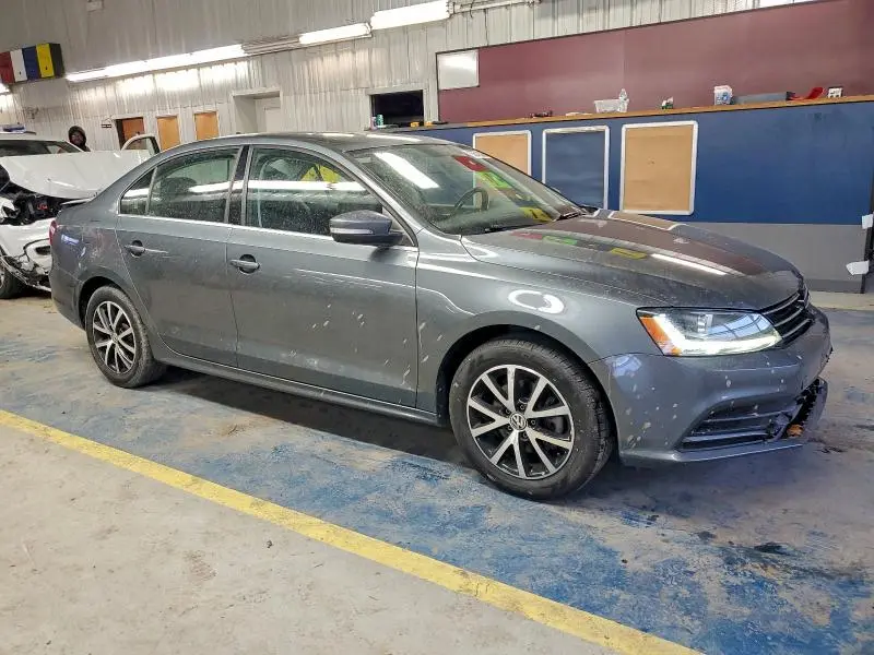 2017 VOLKSWAGEN JETTA SE  