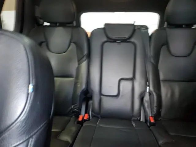 2018 VOLVO XC90 T6  