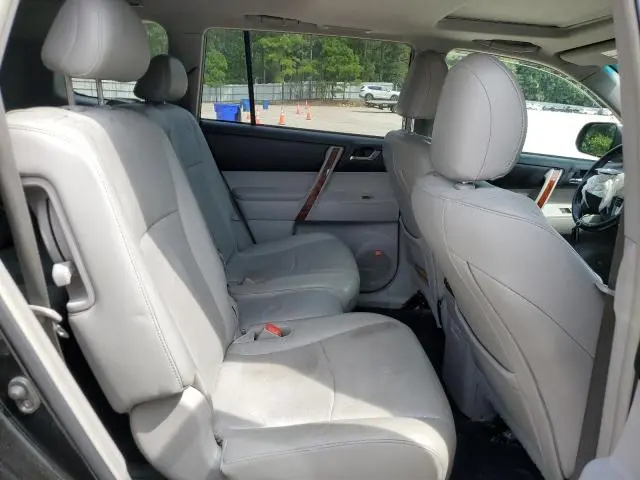 2011 TOYOTA HIGHLANDER LIMITED  