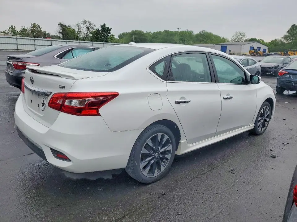 2017 NISSAN SENTRA SR  