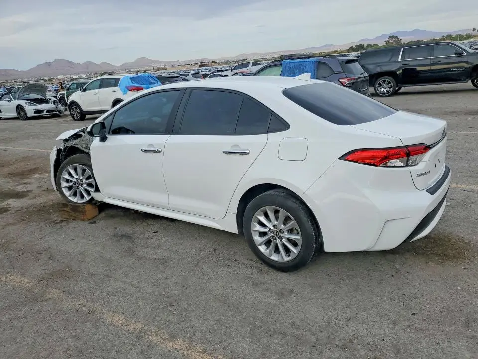 2022 TOYOTA COROLLA LE  