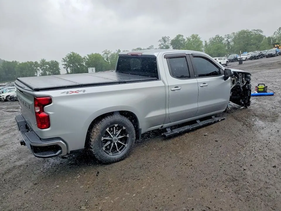 2020 CHEVROLET SILVERADO K1500 LT  
