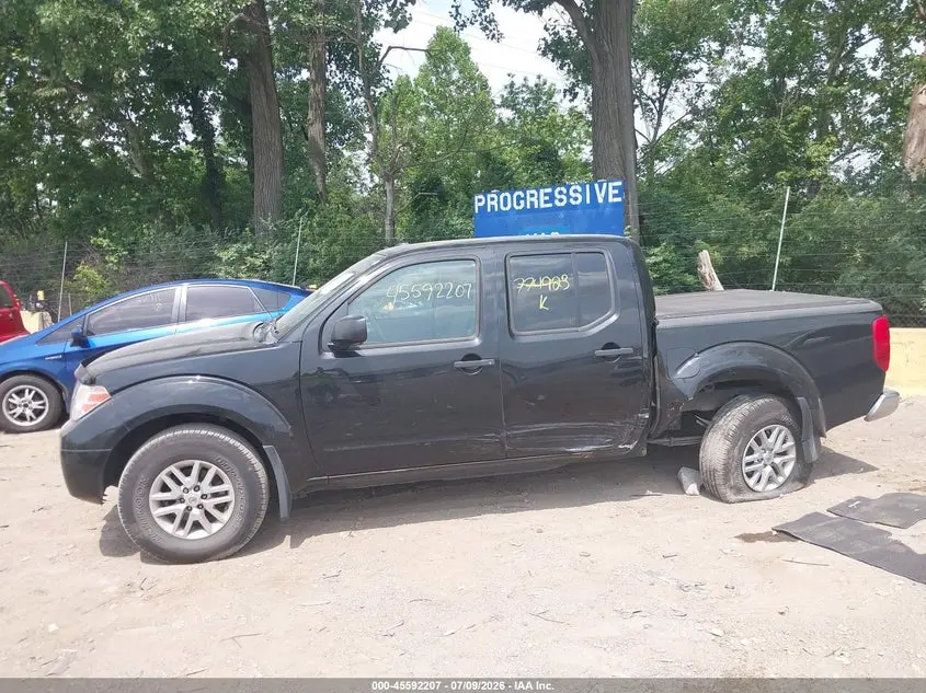 2016 NISSAN FRONTIER SV