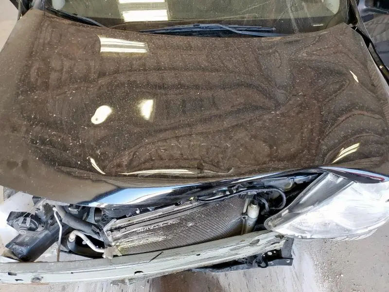 2019 NISSAN VERSA S  
