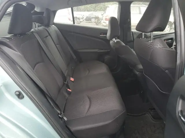 2017 TOYOTA PRIUS   