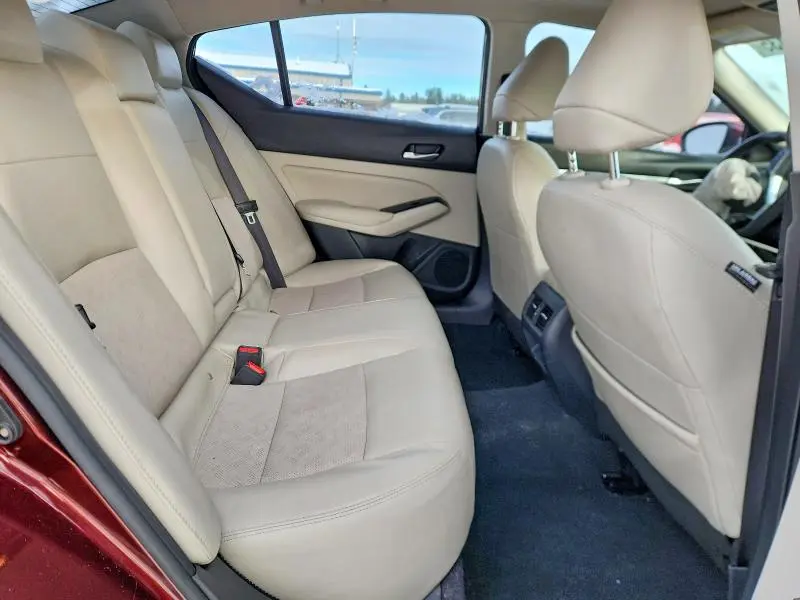 2023 NISSAN ALTIMA SL  