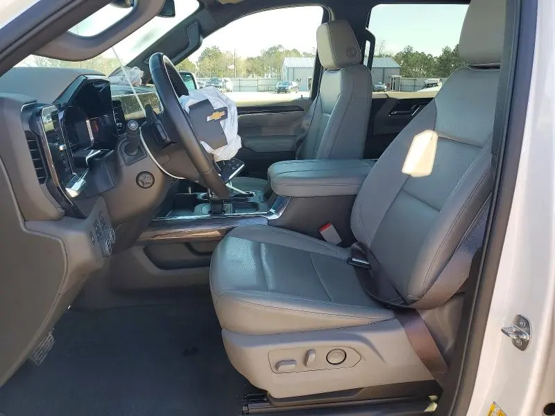 2024 CHEVROLET SILVERADO K1500 LTZ  