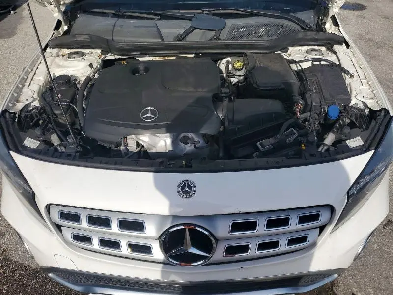 2018 MERCEDES-BENZ GLA 250  