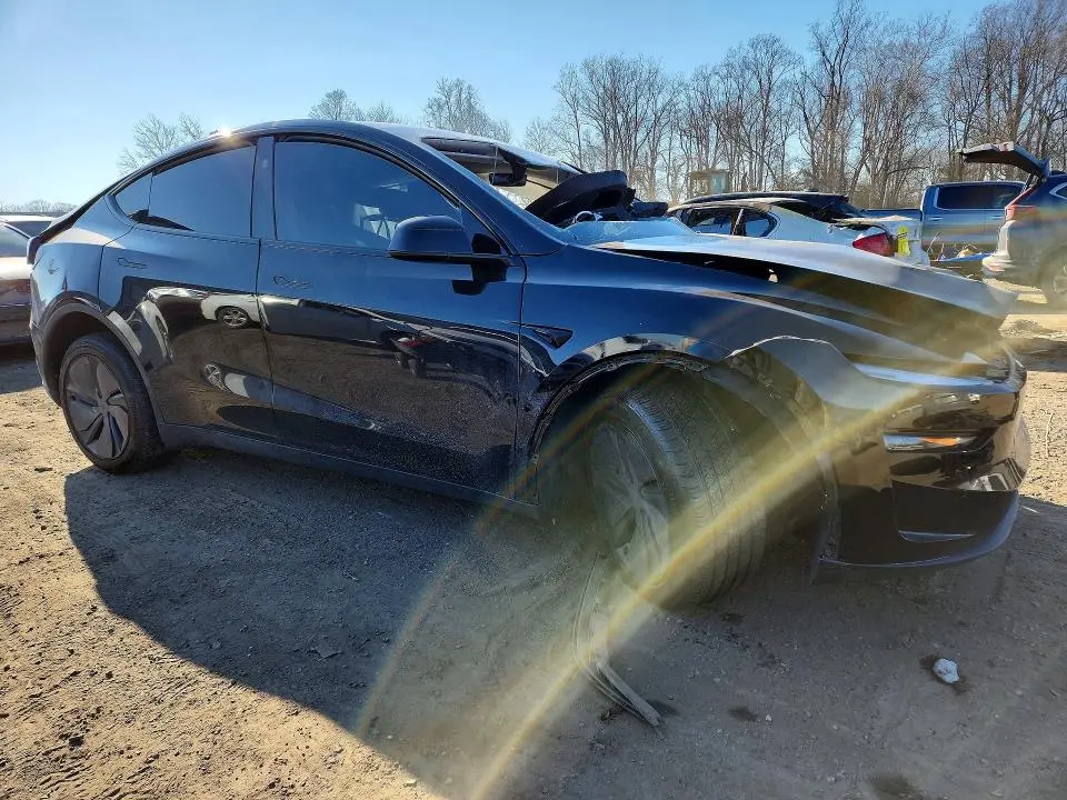2026 TESLA MODEL Y   