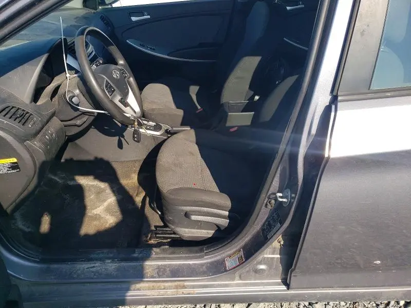 2014 HYUNDAI ACCENT GLS  