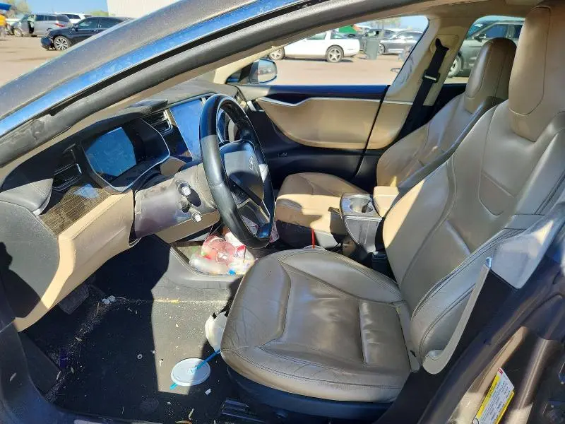 2015 TESLA MODEL S   