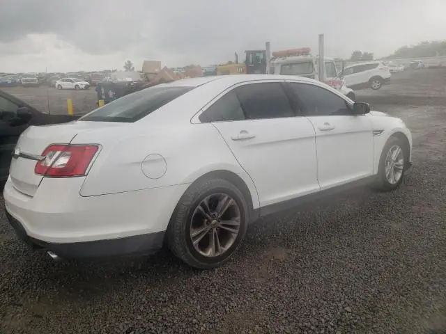 2016 FORD TAURUS SE  