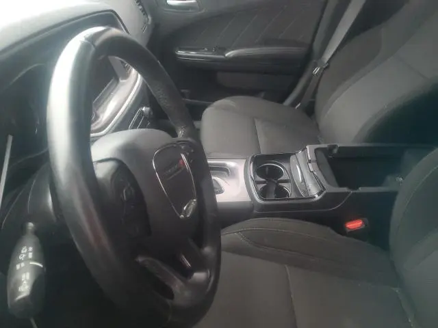 2021 DODGE CHARGER SXT  