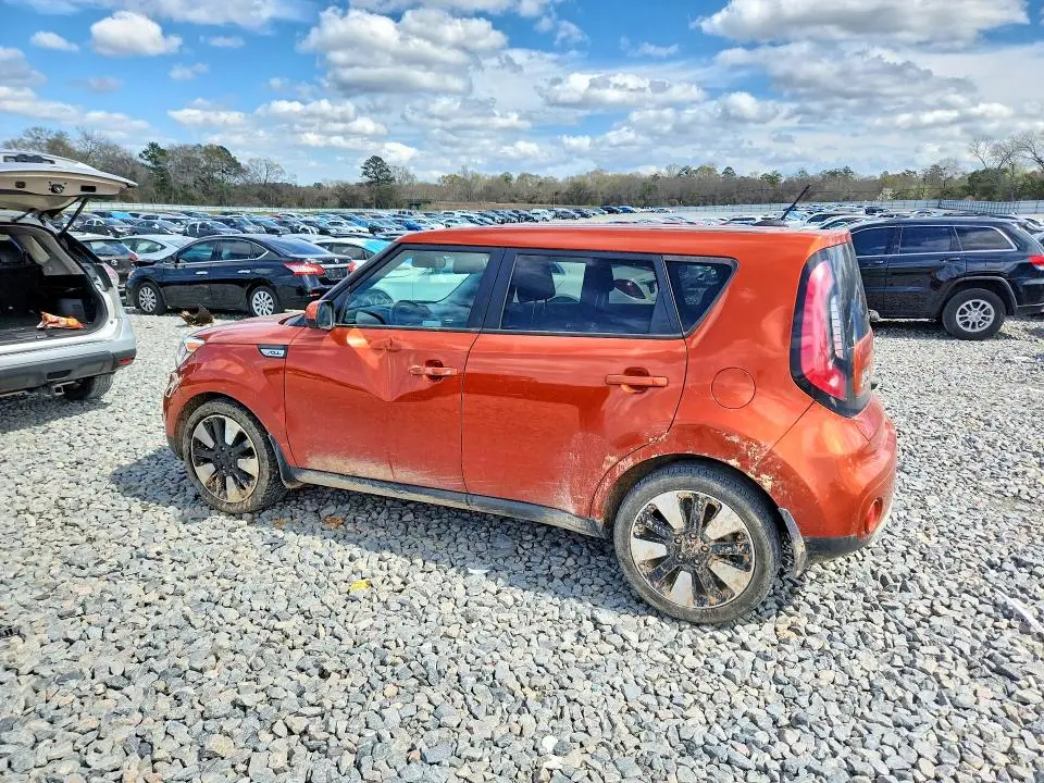 2019 KIA SOUL +  