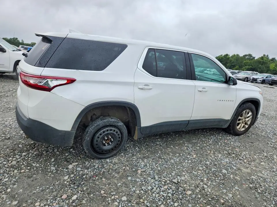 2019 CHEVROLET TRAVERSE LS  