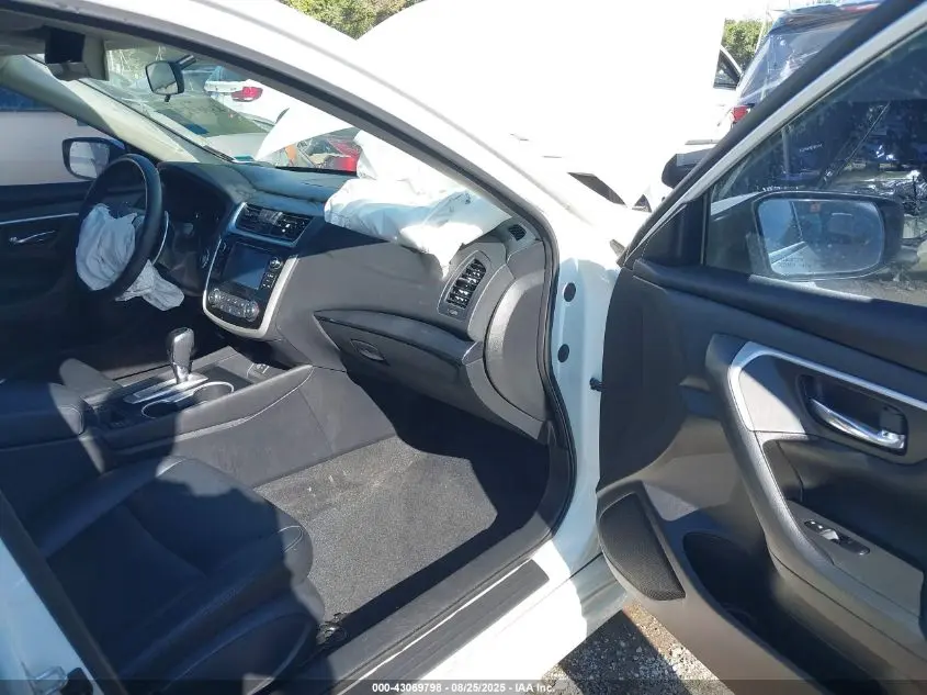 2018 NISSAN ALTIMA 2.5 SR