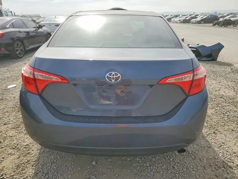 2018 TOYOTA COROLLA LE  