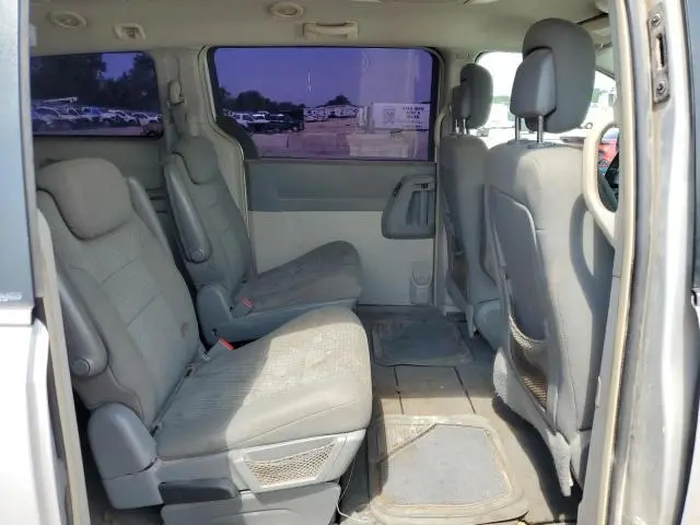 2010 CHRYSLER TOWN & COUNTRY TOURING  