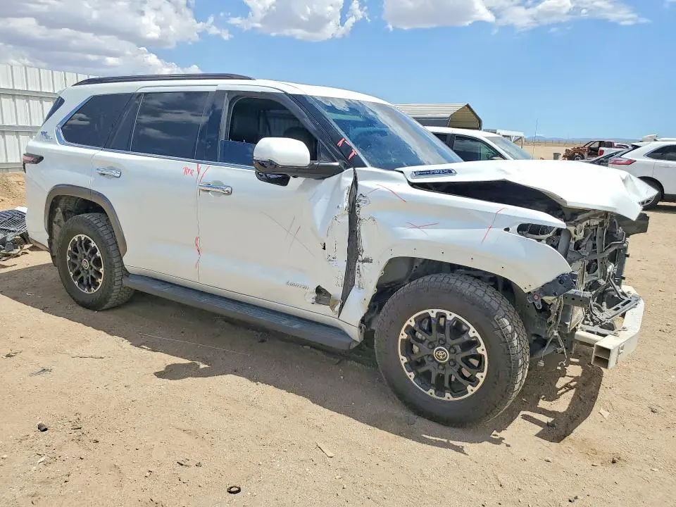 2023 TOYOTA SEQUOIA LIMITED  
