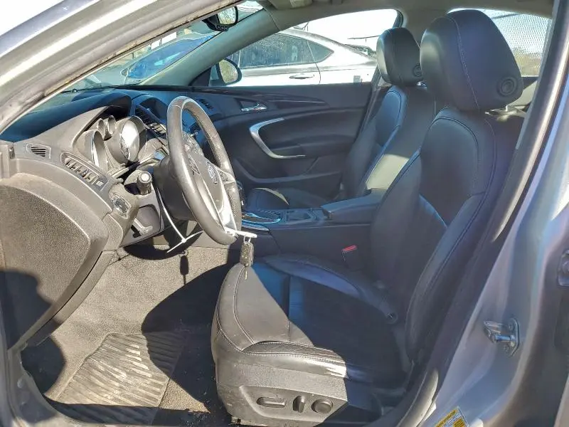 2011 BUICK REGAL CXL  