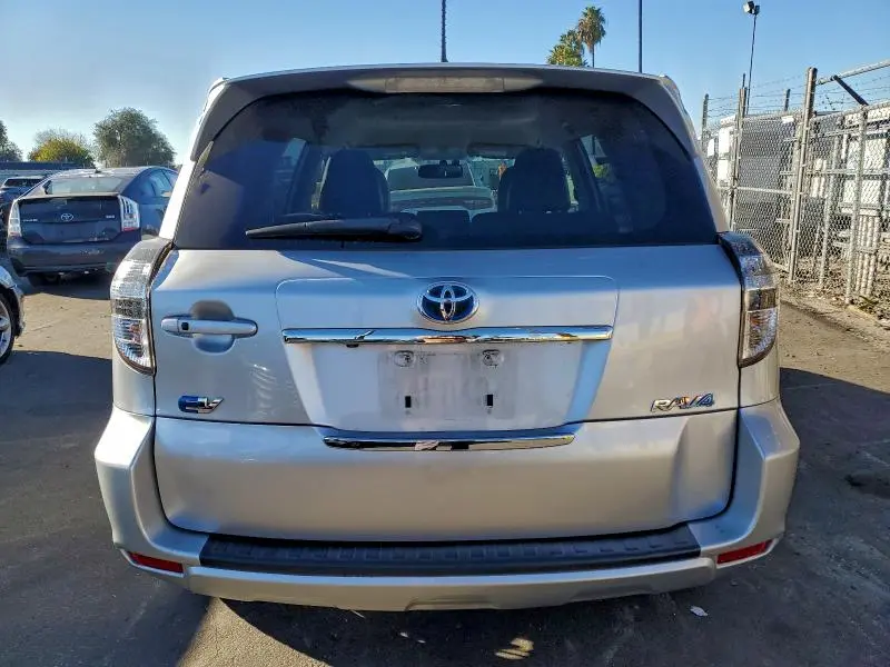 2012 TOYOTA RAV4 EV   
