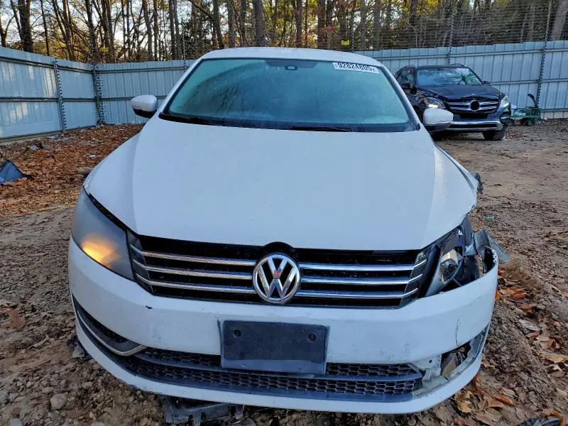 2014 VOLKSWAGEN PASSAT S  