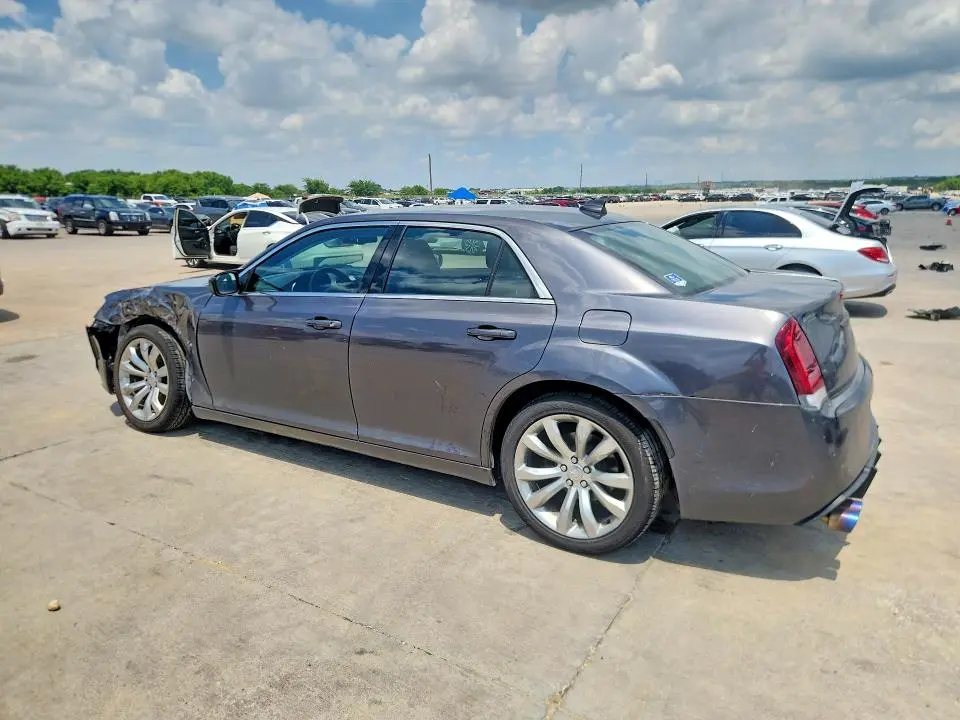 2018 CHRYSLER 300 TOURING  