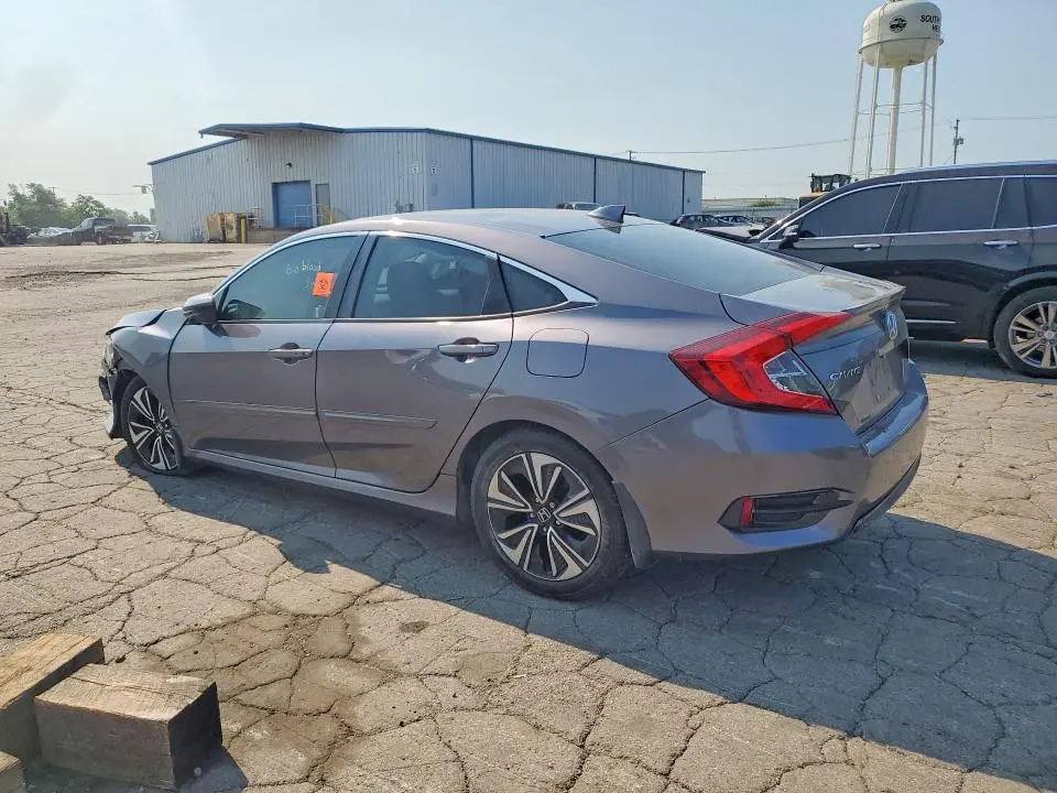 2017 HONDA CIVIC EX  