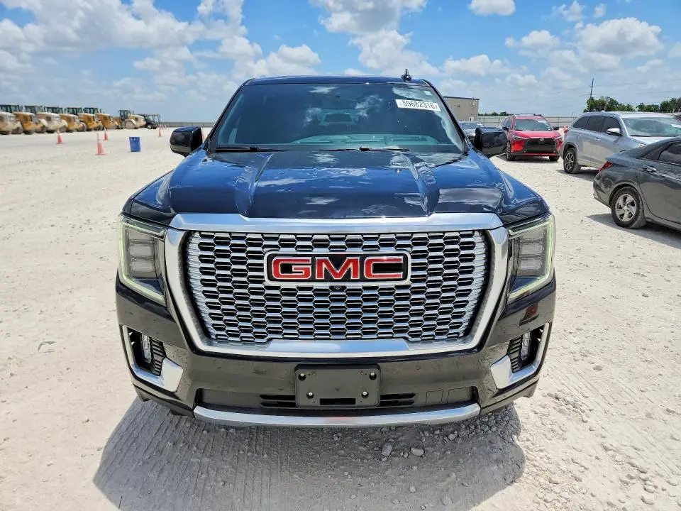 2022 GMC YUKON XL DENALI  