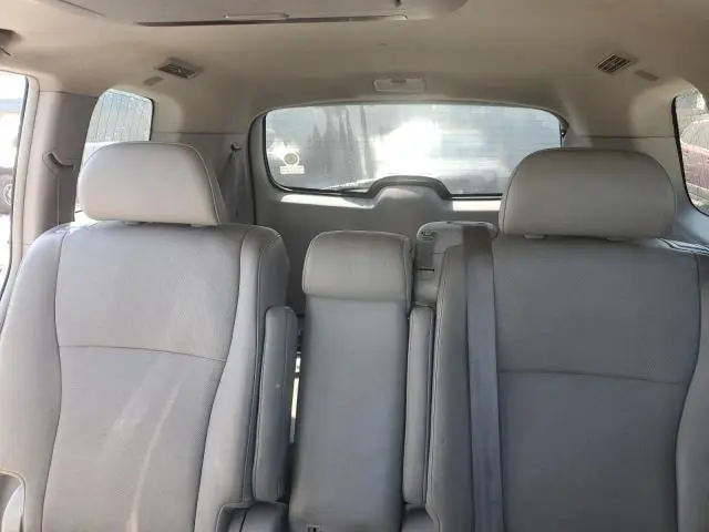 2012 TOYOTA HIGHLANDER LIMITED  