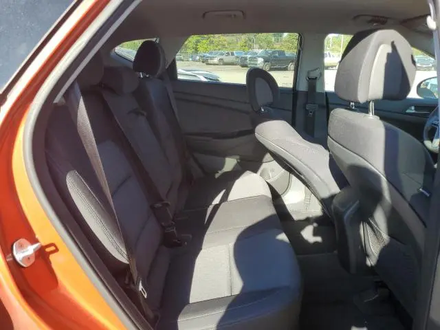 2018 HYUNDAI TUCSON SE