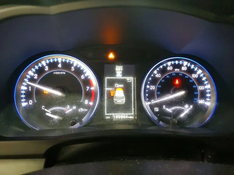 2014 TOYOTA HIGHLANDER XLE  