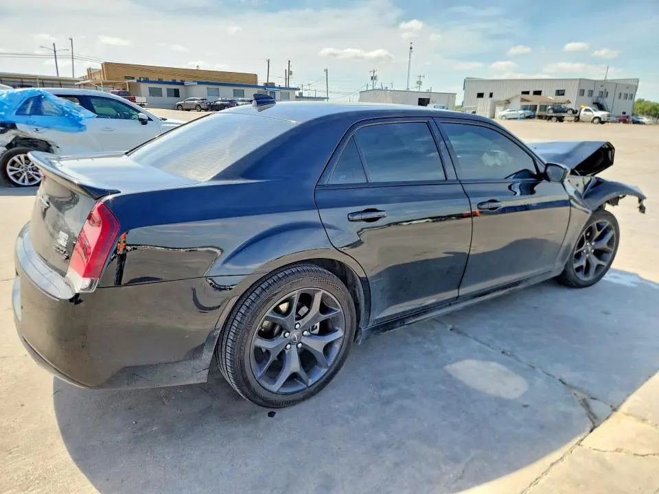 2023 CHRYSLER 300 S  