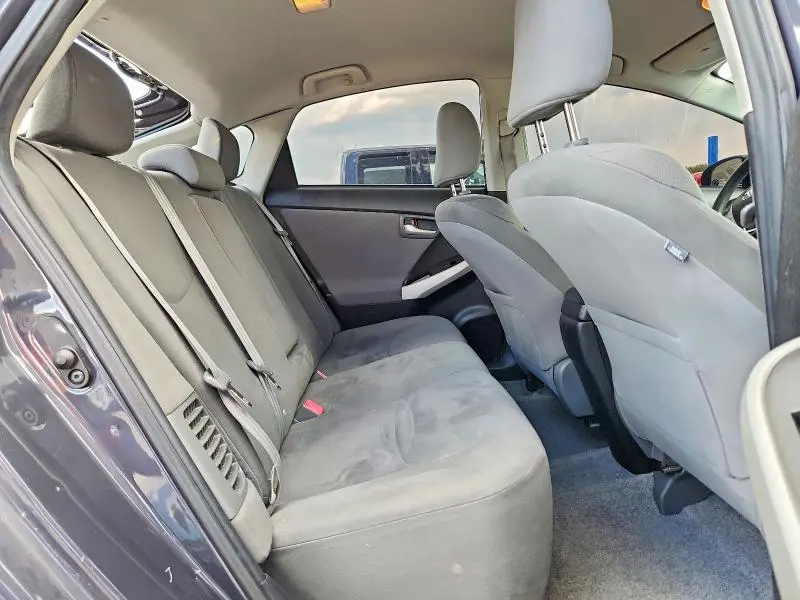 2013 TOYOTA PRIUS TWO  