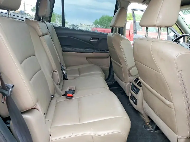 2016 HONDA PILOT TOURING  